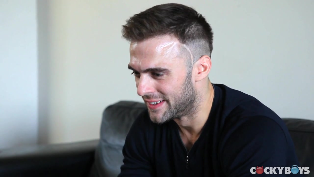 Gabriel Clark Fucks Mickey Knox 2015 - Gay Porn HD Online