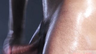 Hugo Arenas - Porno Debut