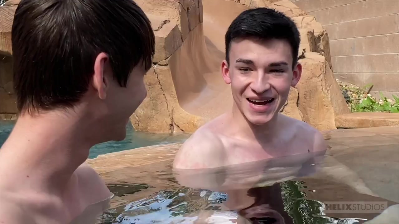 Overloaded - Caleb Gray, Devin Holt - Gay Porn HD Online